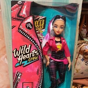 Wild Hearts Crew Nib